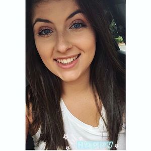 Meet your Posher, Jackie